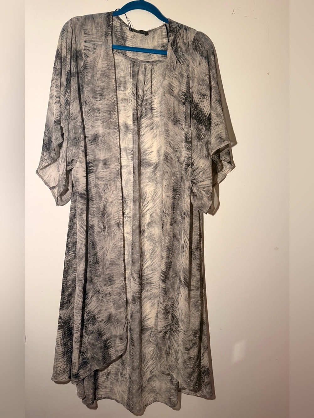 ASTR Open-Front Black & Cream Printed Duster Cape